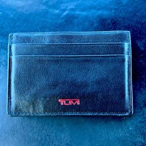TUMI black leather red print credit card case and money clip Like NEW not used